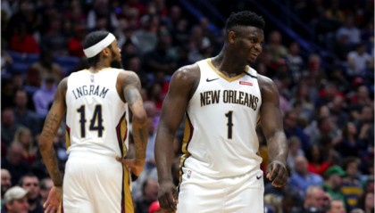  鹈鹕状元锡安遭遇左膝扭伤  