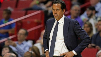  热火主教练斯波尔斯特拉续约三年  