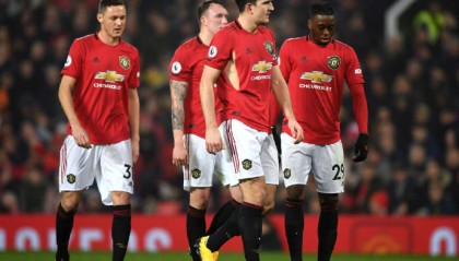  凯塞多世界波布莱顿主场爆冷击败曼联创造队史纪录